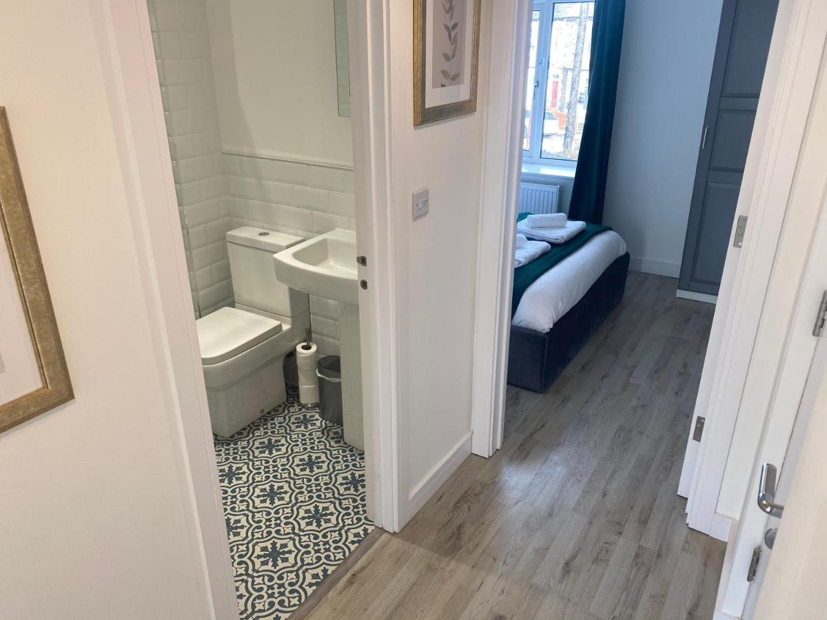 Stylish Pontcanna Flat Near Centre Апартаменты *